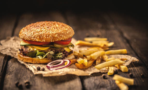 Fastfood: rýchle, chutné, ale nie vždy zdravé